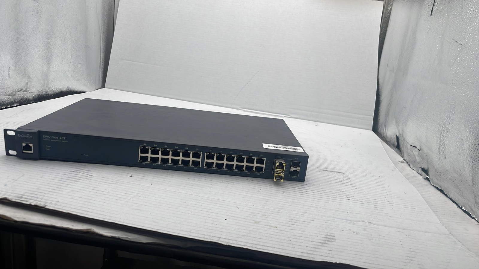 EnGenius EWS1200-28T 24-Port Gigabit PoE+ Smart Switch 4 SFP Slots Managed Rack