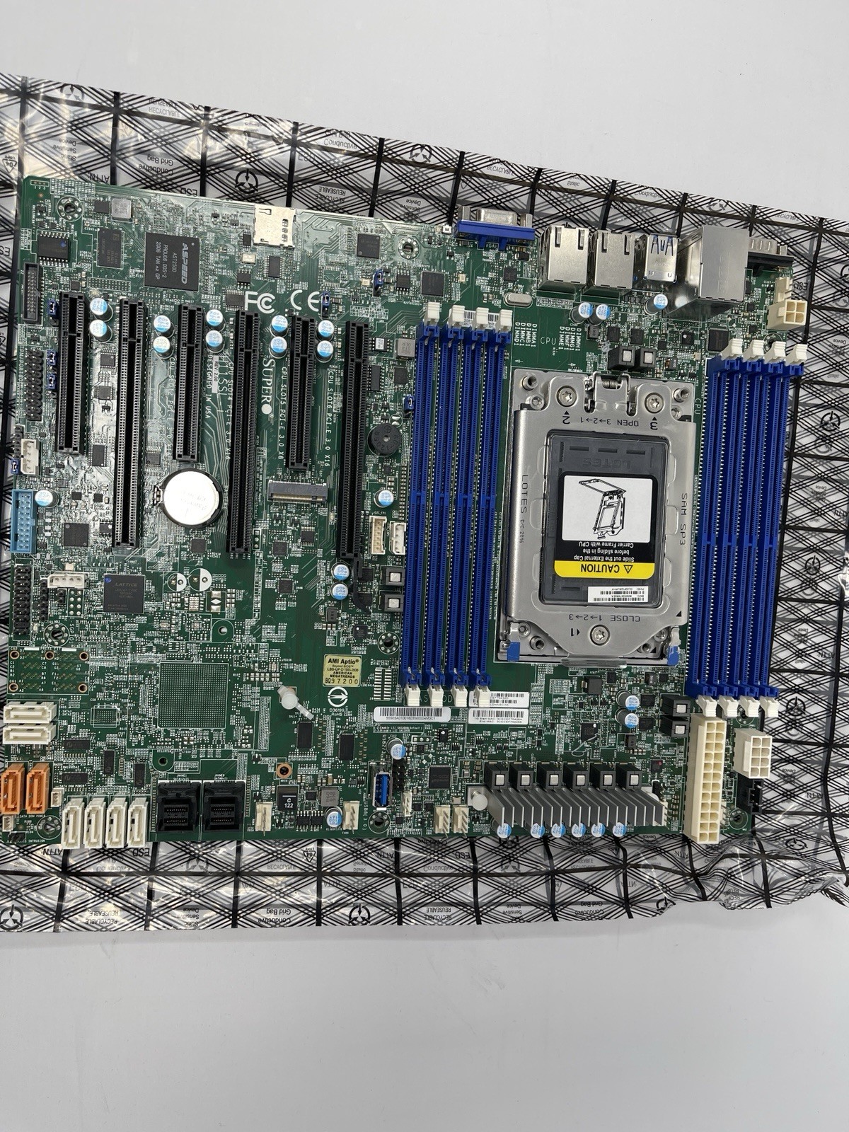 For Parts Supermicro H11SSL-i ATX Motherboard SP3 2.0  AMD 7001/7002 CPU