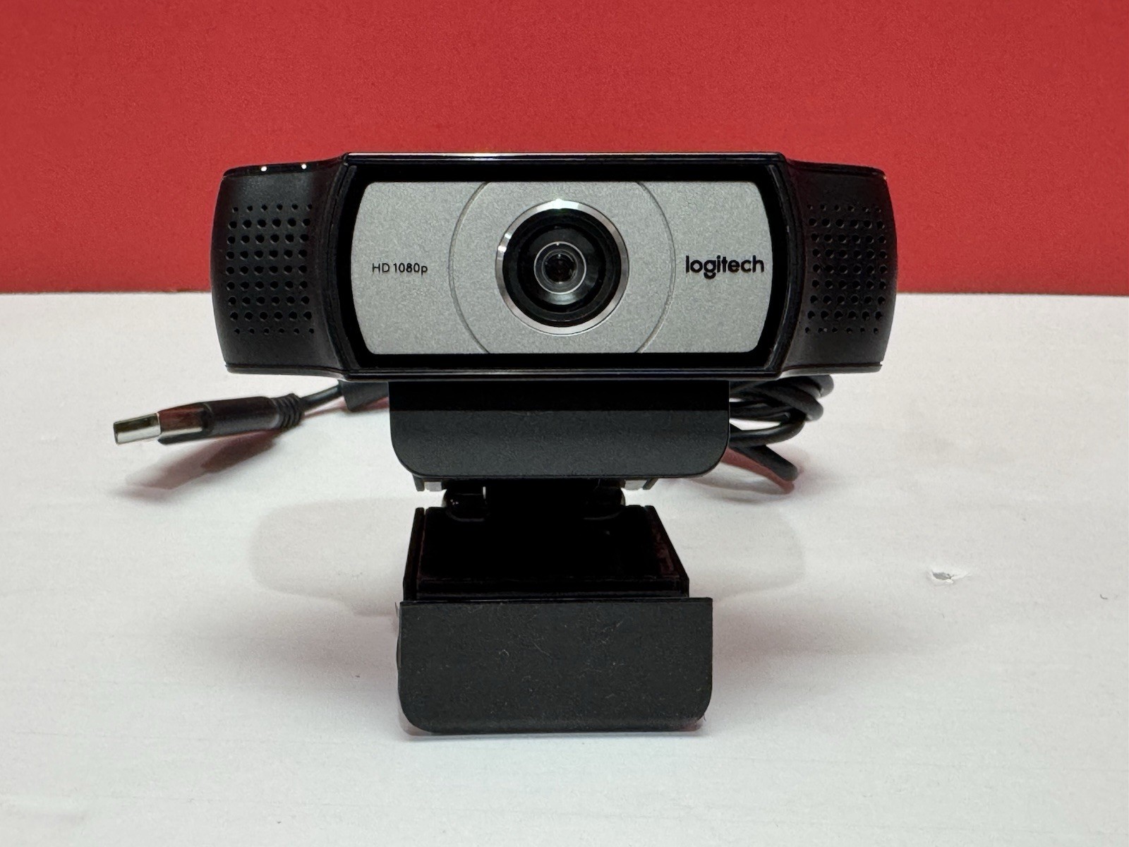 Logitech HD VIDEO 1080p USB Webcam PN: 860-000445 V-U0031