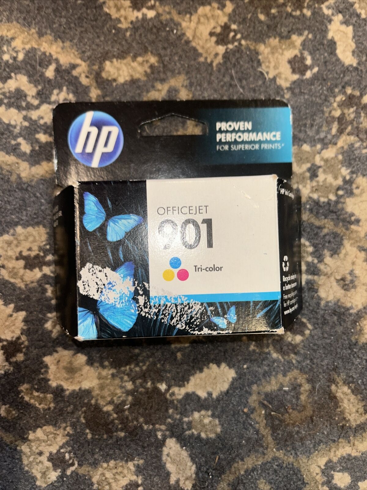 Genuine HP 901 Tri-Color Ink Cartridge Factory Sealed 08/2014