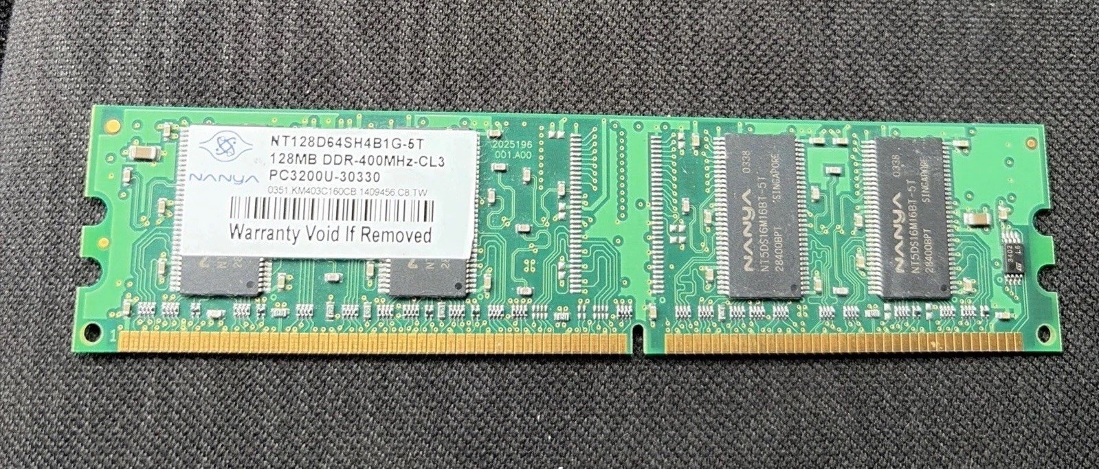 Nanya 128MB DDR-400 PC3200U CL3 Laptop Memory RAM Module NT128D64SH4B1G-5T