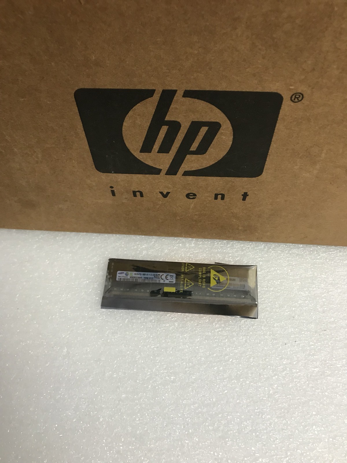 HP 647901-B21 647653-081 16GB(1X16GB) 2RX4 PC3L-10600R MEMORY