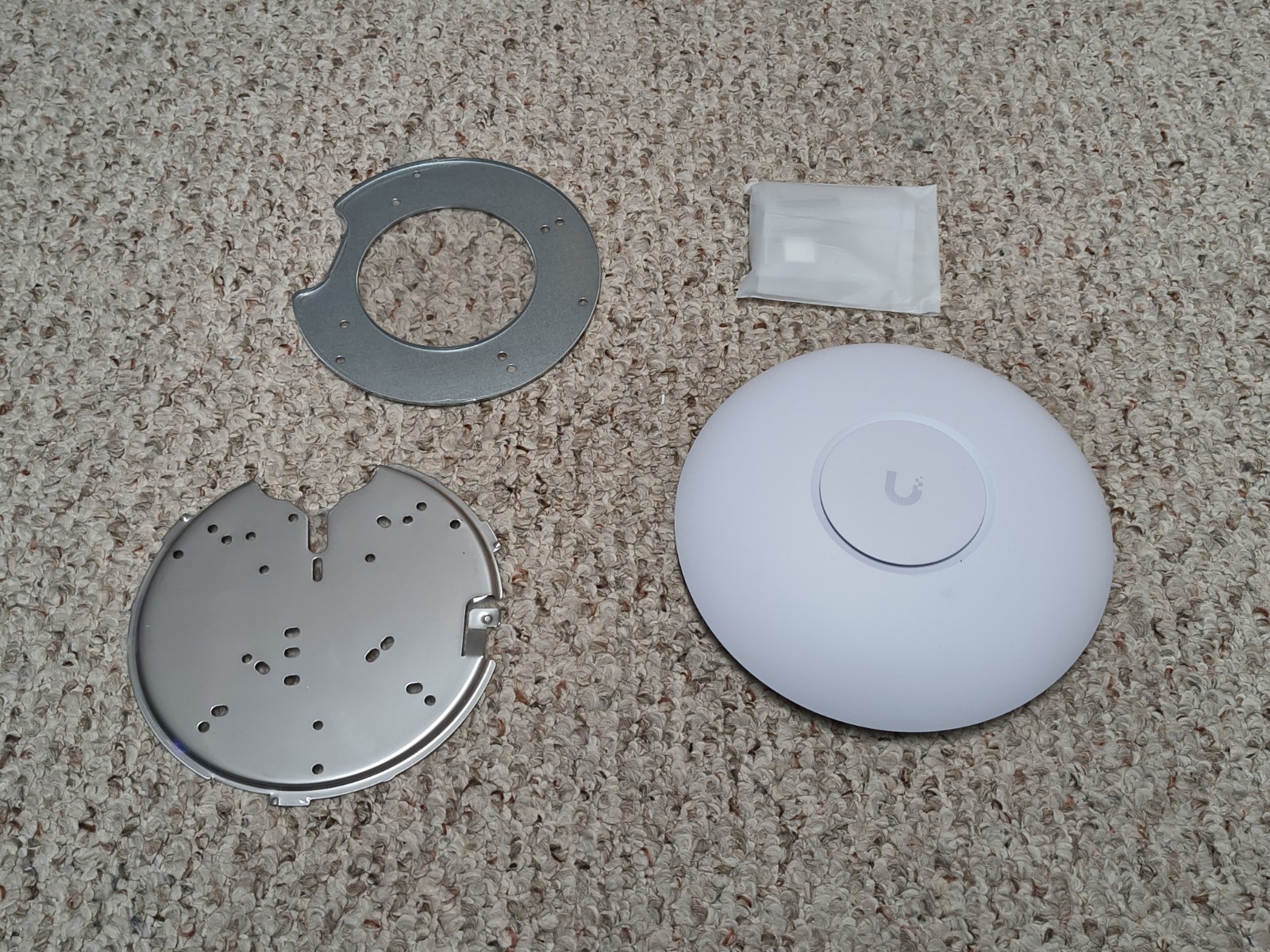 Ubiquiti UniFi U7 Pro Tri-Band WiFi 7 Wireless Access Point