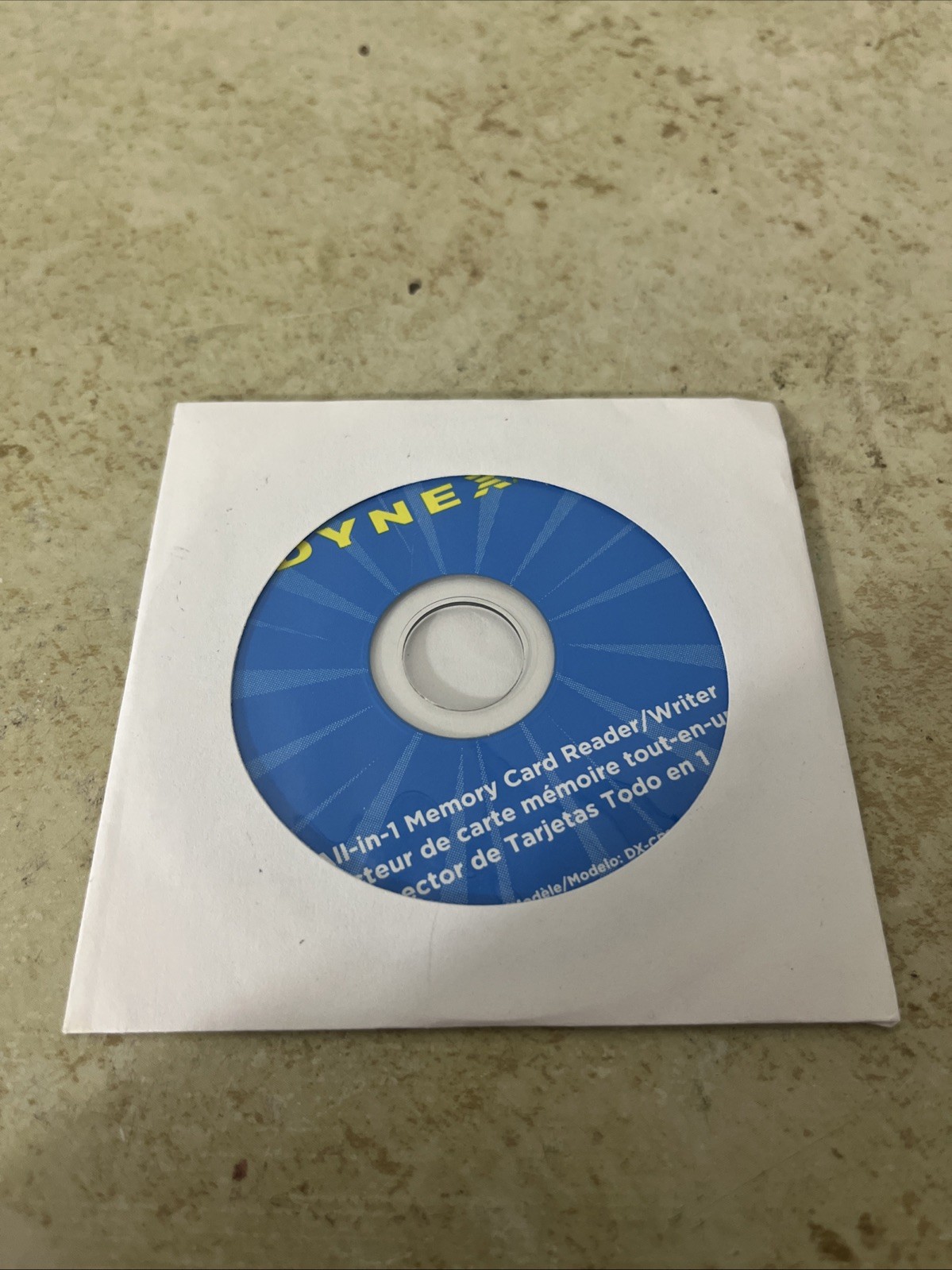 Dynex All-In-1 External Card Reader/Writer, Model DX-CR121 Software Only