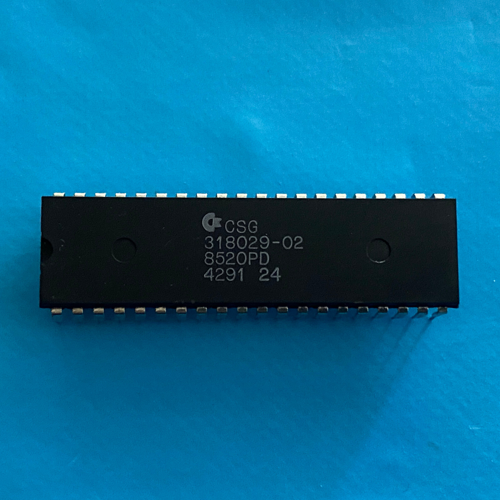 8520PD CSG ODD EVEN (x1) from an Amiga 500 rev.6A #42 91
