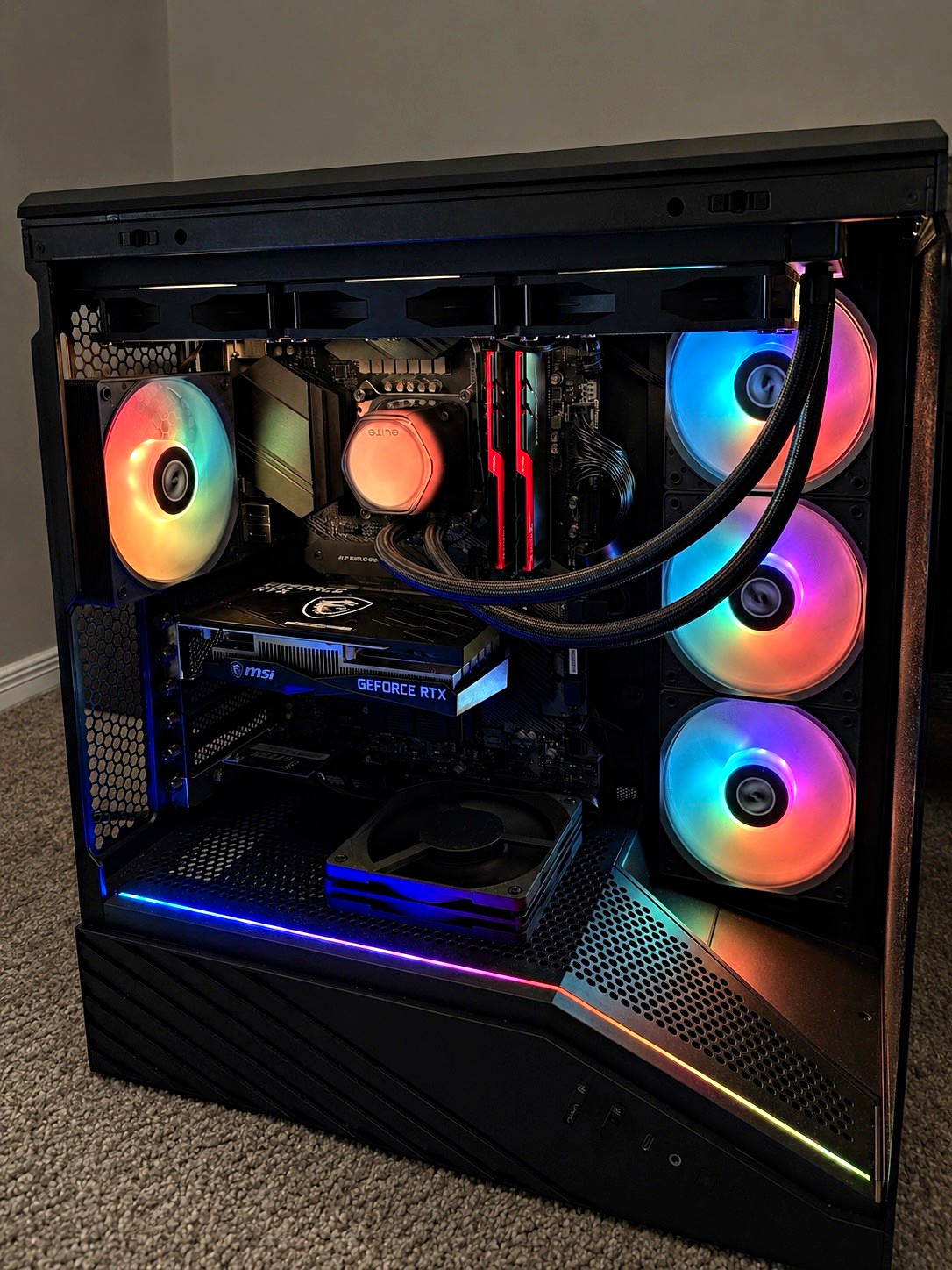 Lian Li O11 Dynamic Black Gaming Desktop Tower, Dedicated Graphics, RGB, Liquid