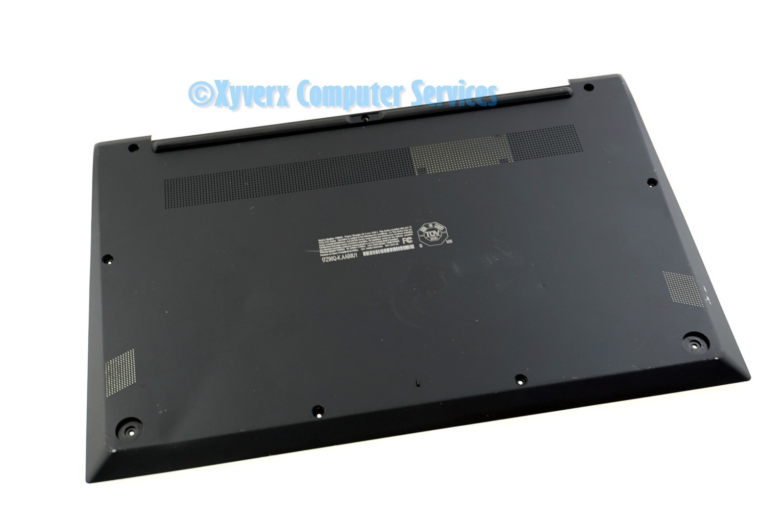 17Z90Q GENUINE LG BASE COVER GRAM 17Z90Q 17Z90Q-K.AAB8U1 (READ C)(BB41)
