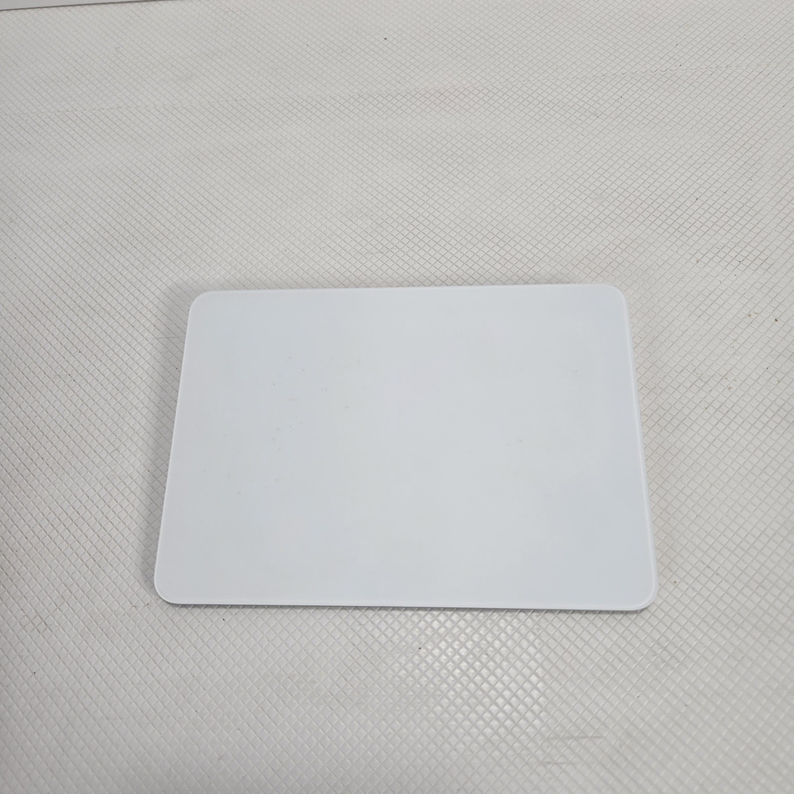 Apple Magic Trackpad 2 A1535 Space Gray Wireless Bluetooth Tested G2U