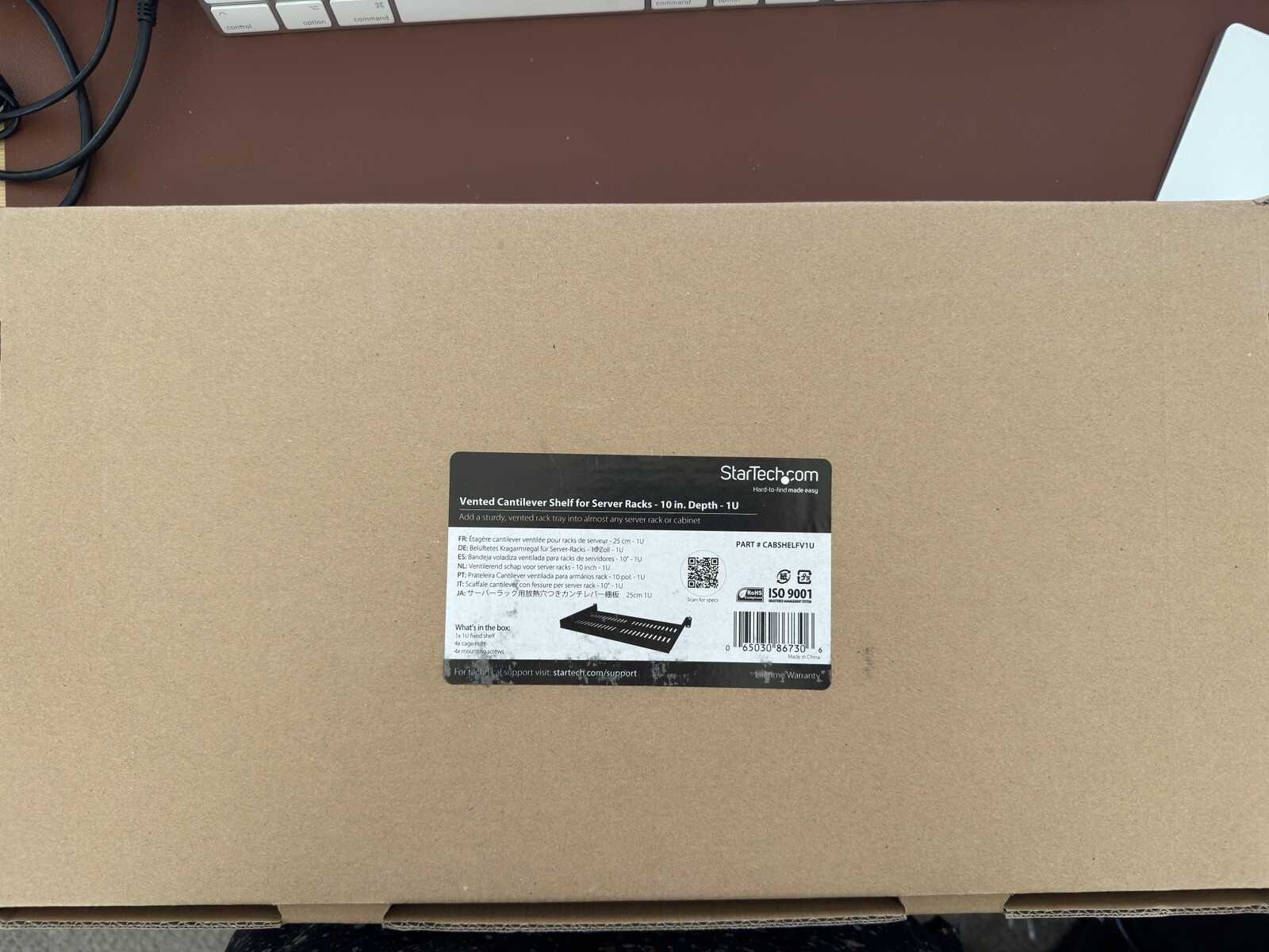 StarTech CABSHELFV1U 1U Vented Server Rack Cabinet Shelf - Fixed 10in Deep