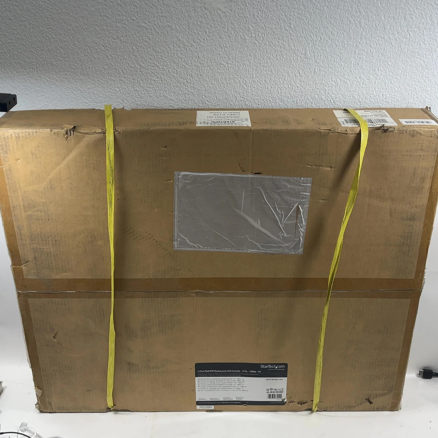 New StarTech 17.3" Dual-Rail Rackmount KVM Console