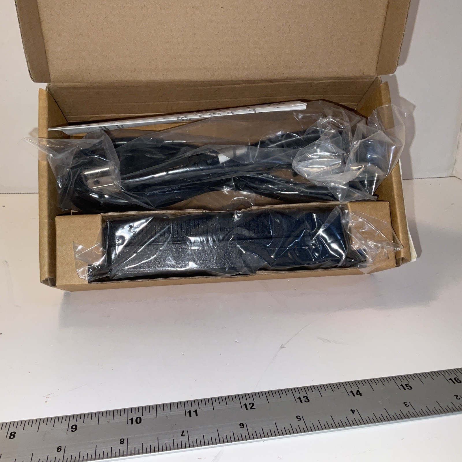 Microsemi PowerDsine 30W Indoor Rated POE Power Injector W Cord For HiveAP - NEW