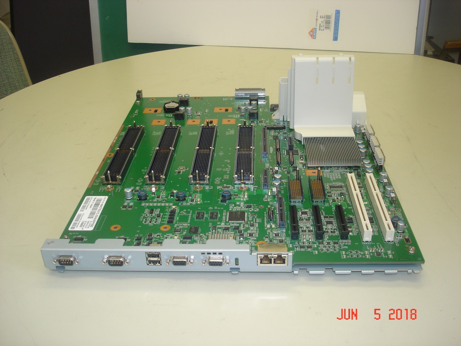 46K7762 3.5GHZ/4.2GHZ/5.0GHZ SYSTEM PLANAR BACKPLANE FOR IBM 8204-E8A SYSTEM