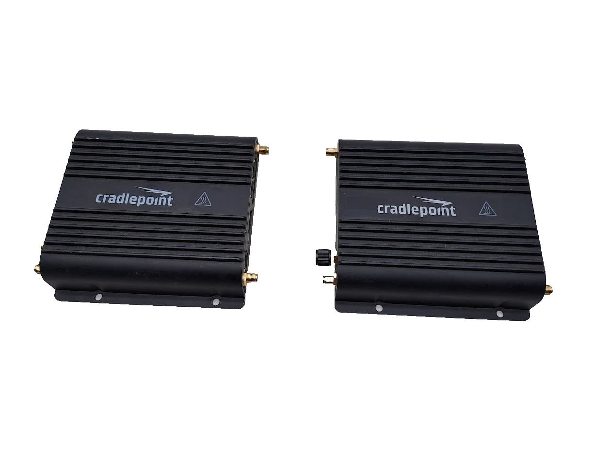 Lot fo 2 Cradlepoint LTE Router S5A902A IBR600C-150M-D