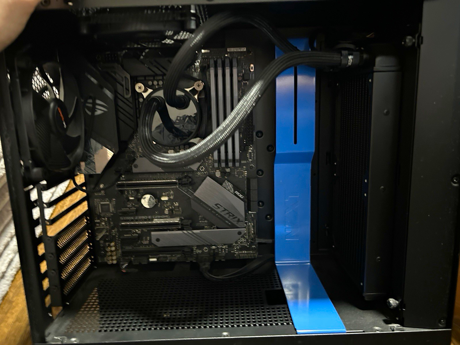 NZXT H510 Gaming Tower Desktop, all parts work flawlessly, no gpu or psu/storage