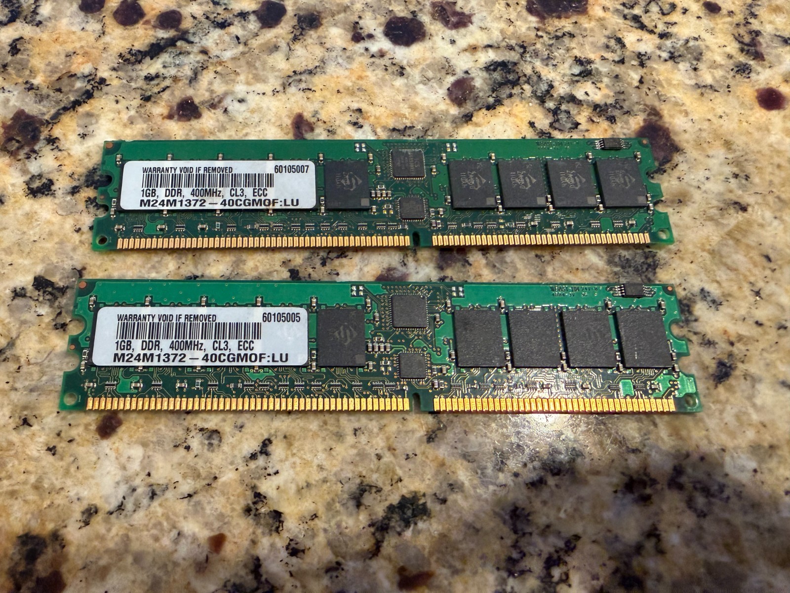 2x 1GB DDR-400 PC3200 ECC CL3 184-Pin RAM DIMMs 2GB Untested