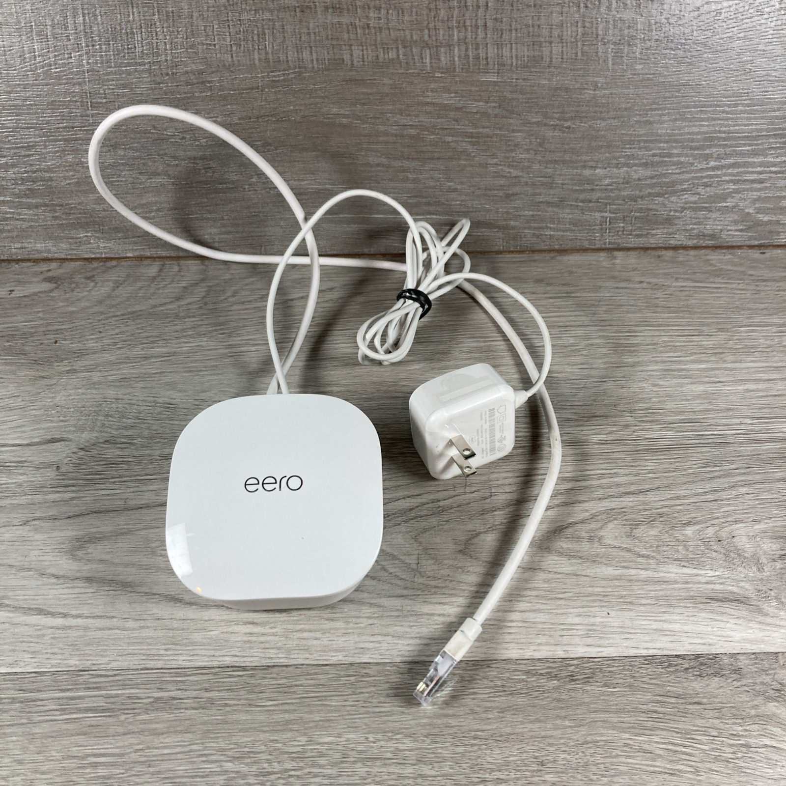eero J010001 Dual-Band Mesh Wi-Fi Router White AC 1200Mbps Home System WiFi