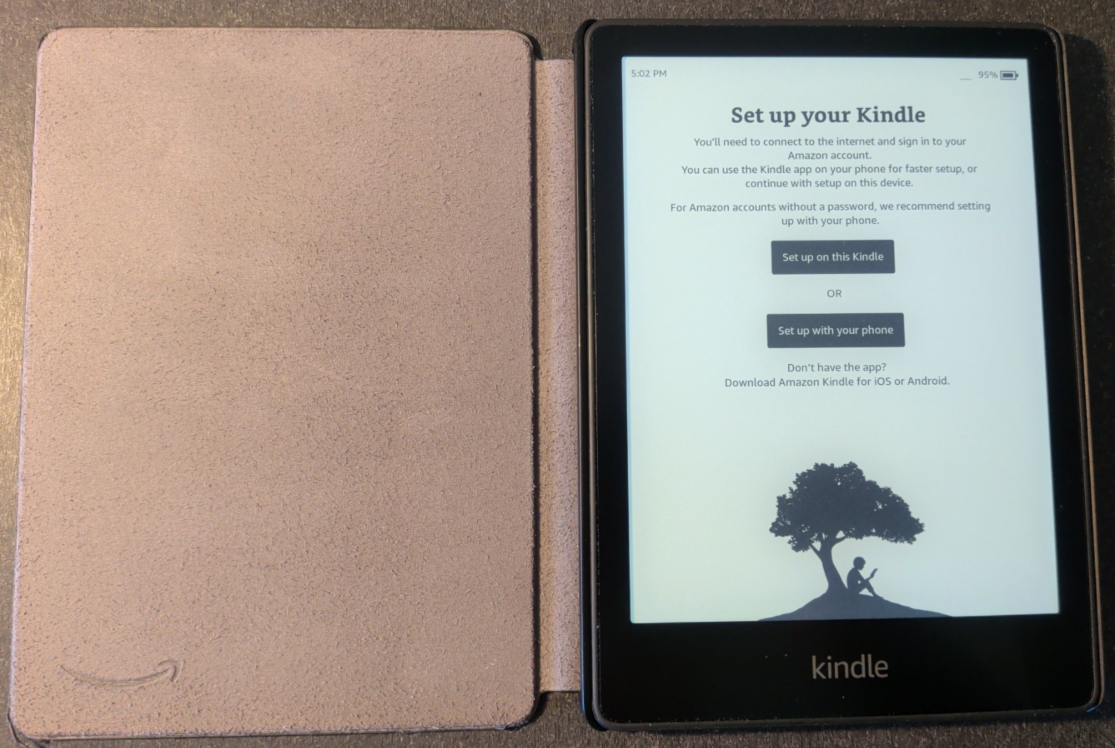 Amazon Kindle Paperwhite 11th Gen 8GB 6.8" NO ADS, M2L3EK w/ Amazon Case Bundle