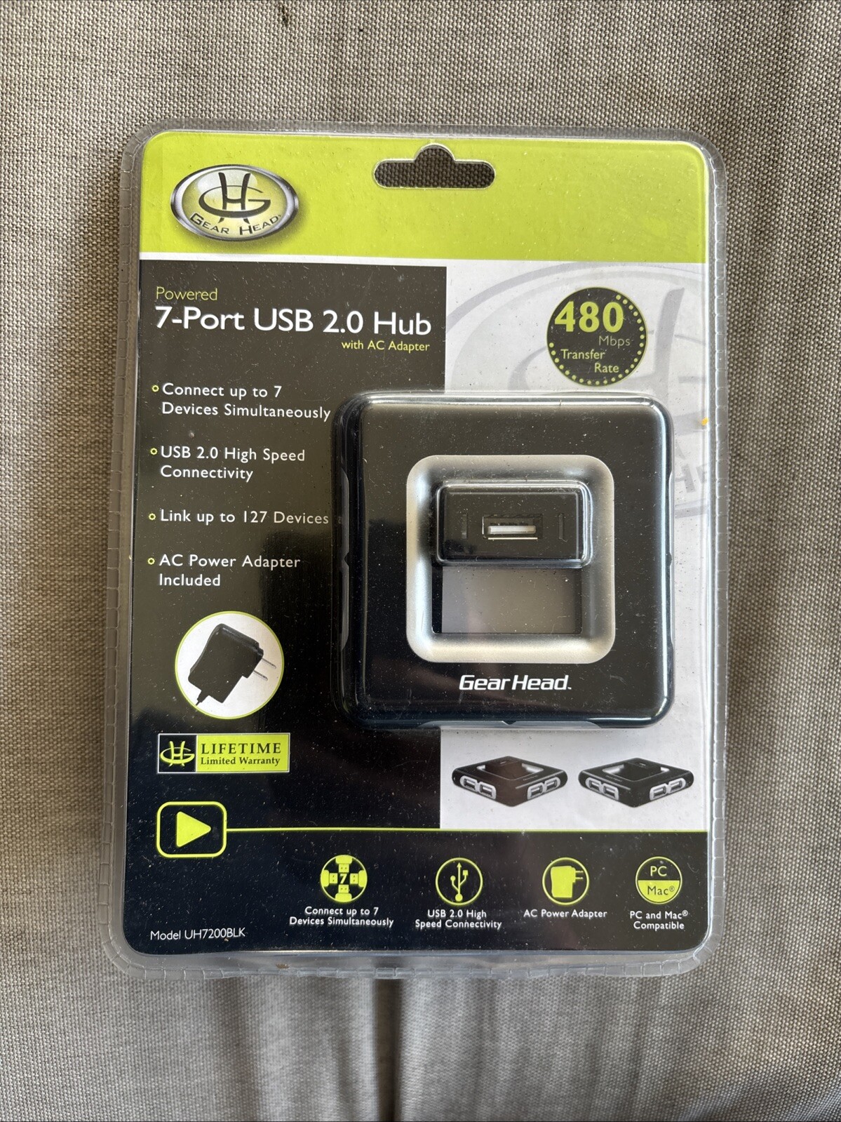 BRAND NEW New Gear Head 7 Port USB 2.0 Hub With SC Adapter