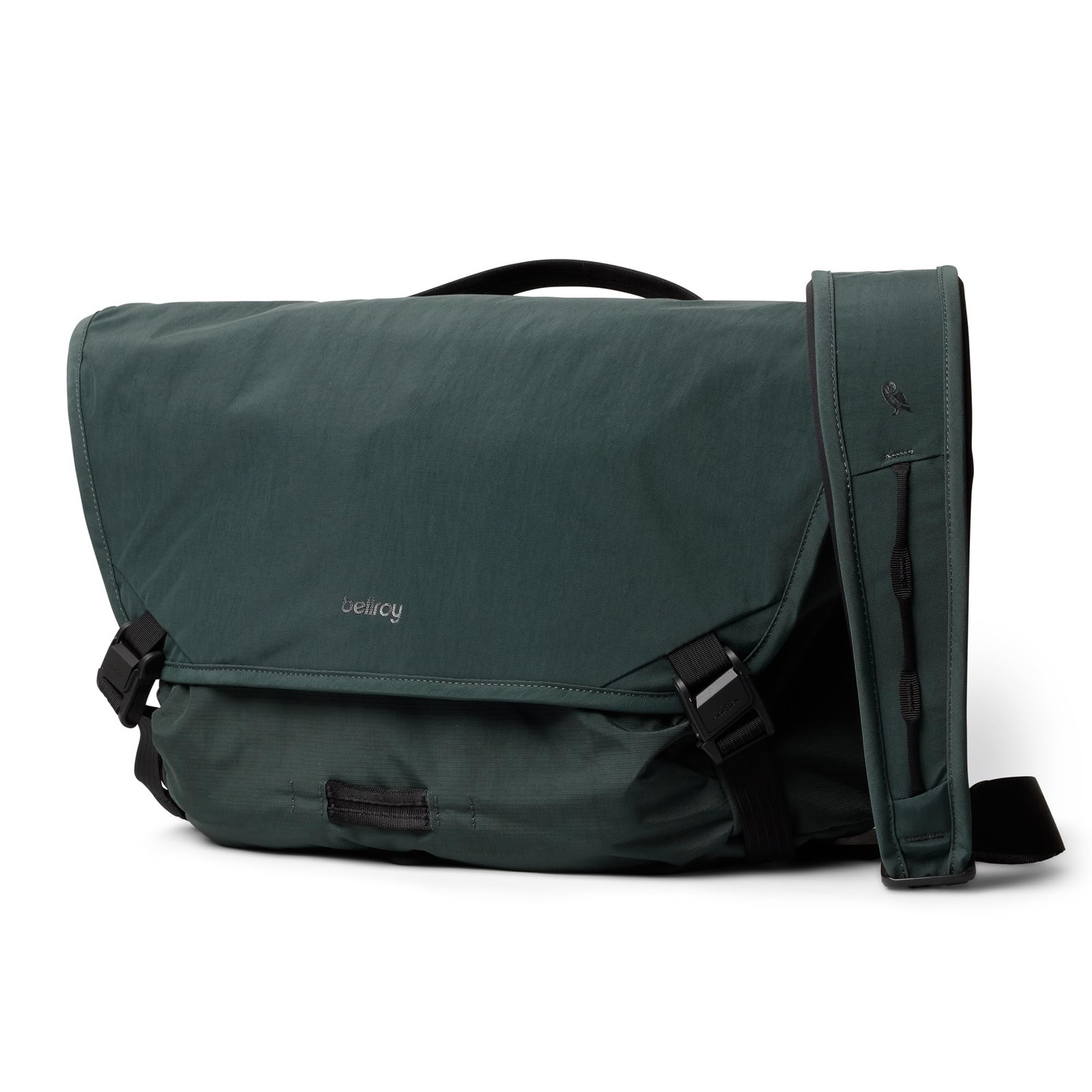Bellroy Venture Messenger 16” (Bike Travel Bag with Laptop Storage and Comfor...