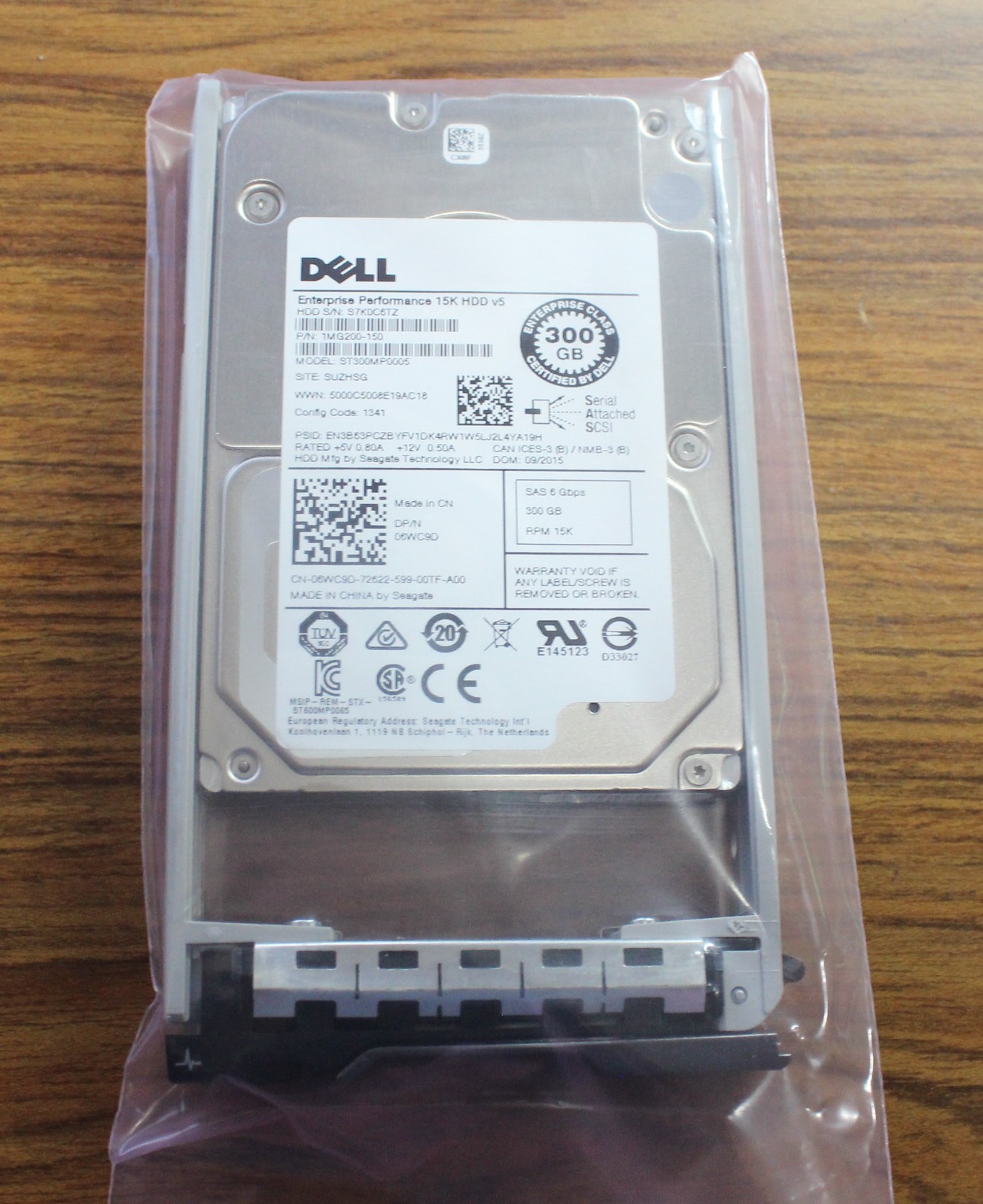 DELL  AL13SXB300N300GB 15K 6G 2.5'' SAS  4GN49 04GN49 HDD #0362
