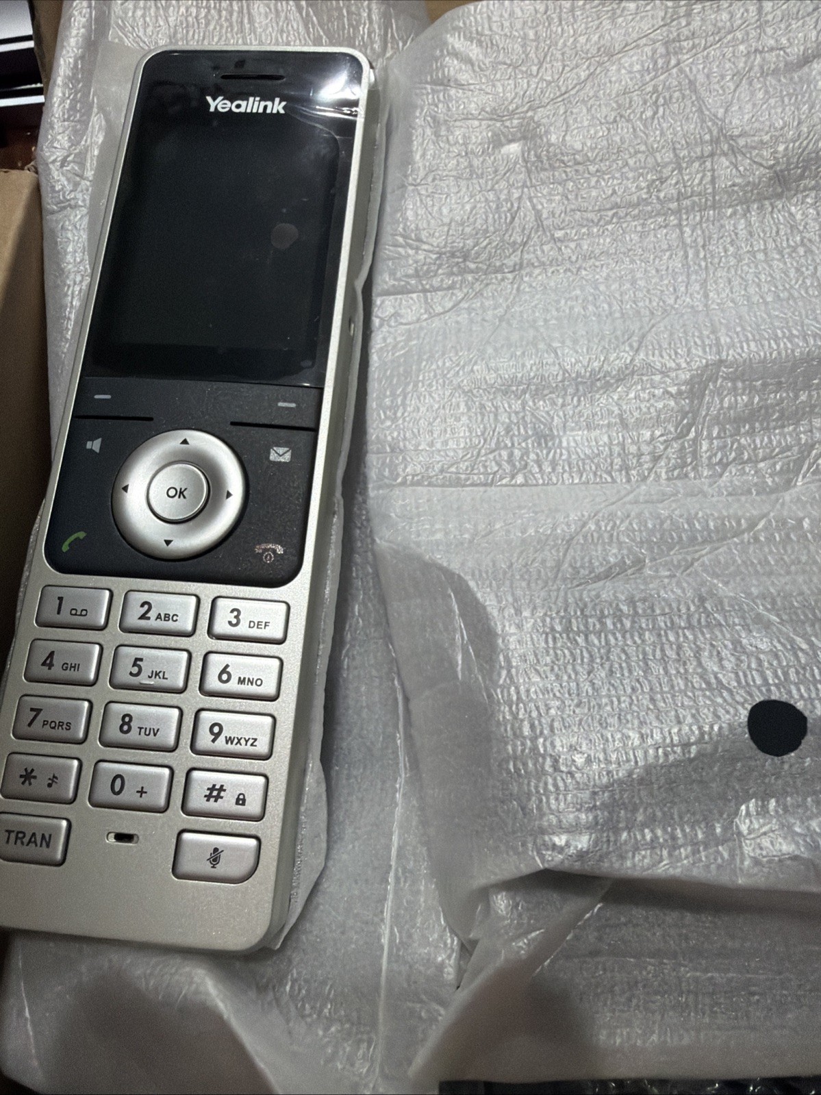Yealink W76P - IP DECT Phone Bundle W56H with W70 Base