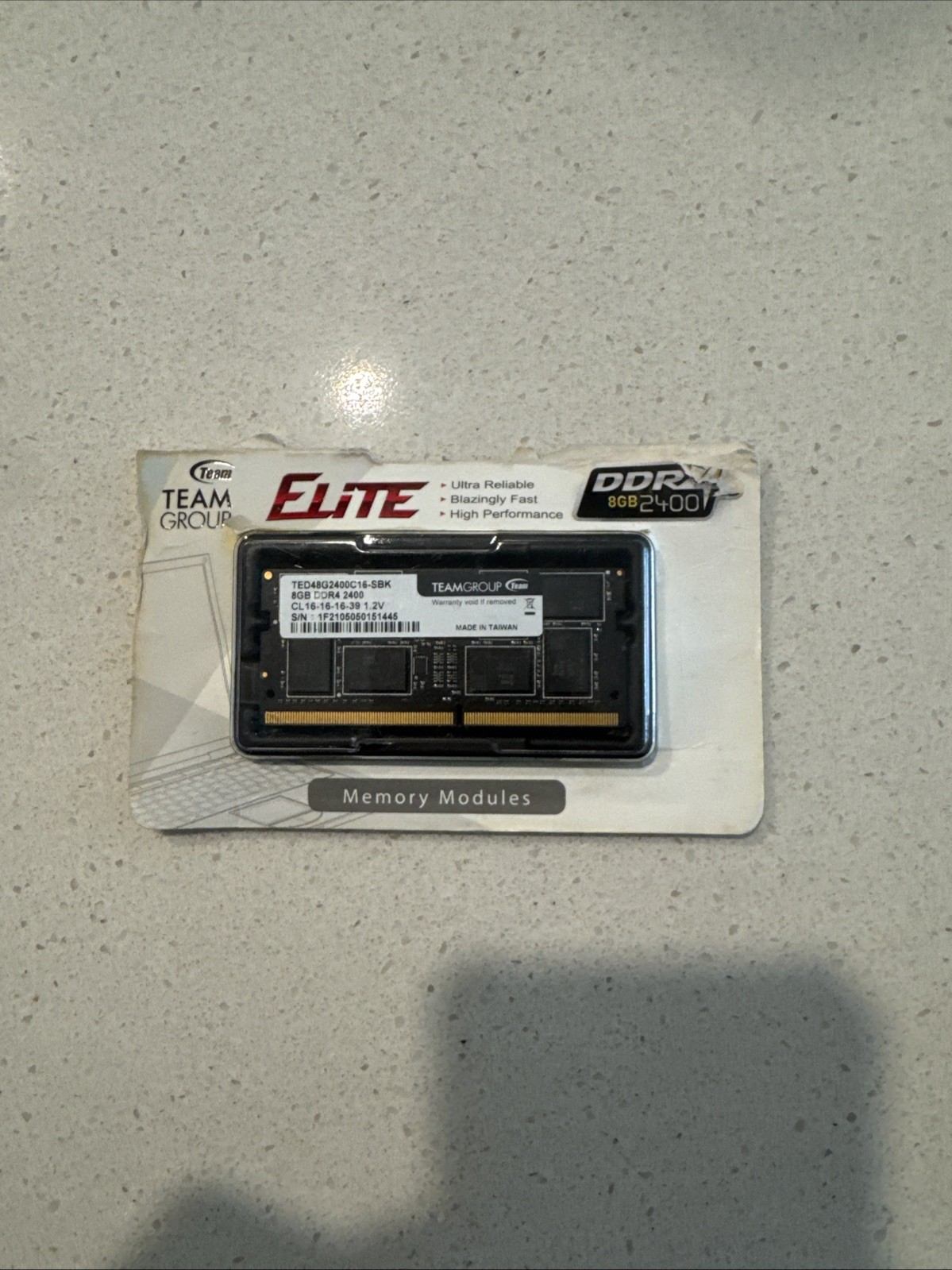 Team Group Elite 8GB DDR4 RAM DDR4-2400 Desktop Memory Module TEGD42400C158K