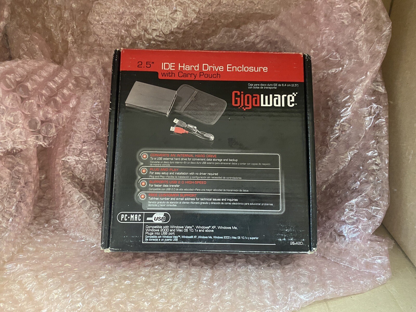 Gigaware 2.5" IDE Hard Drive Enclosure - 25-420
