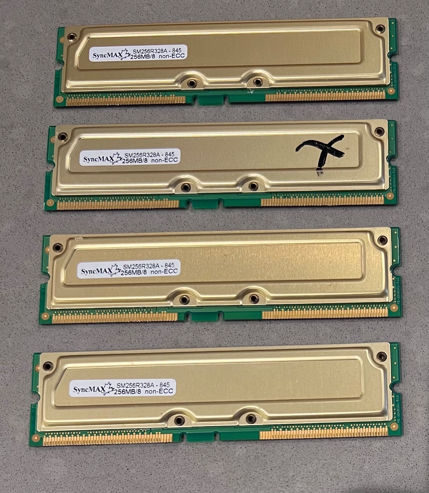 Lot of 4 Syncmax 256MB 8 845 RDRAM SM256R328A-845 