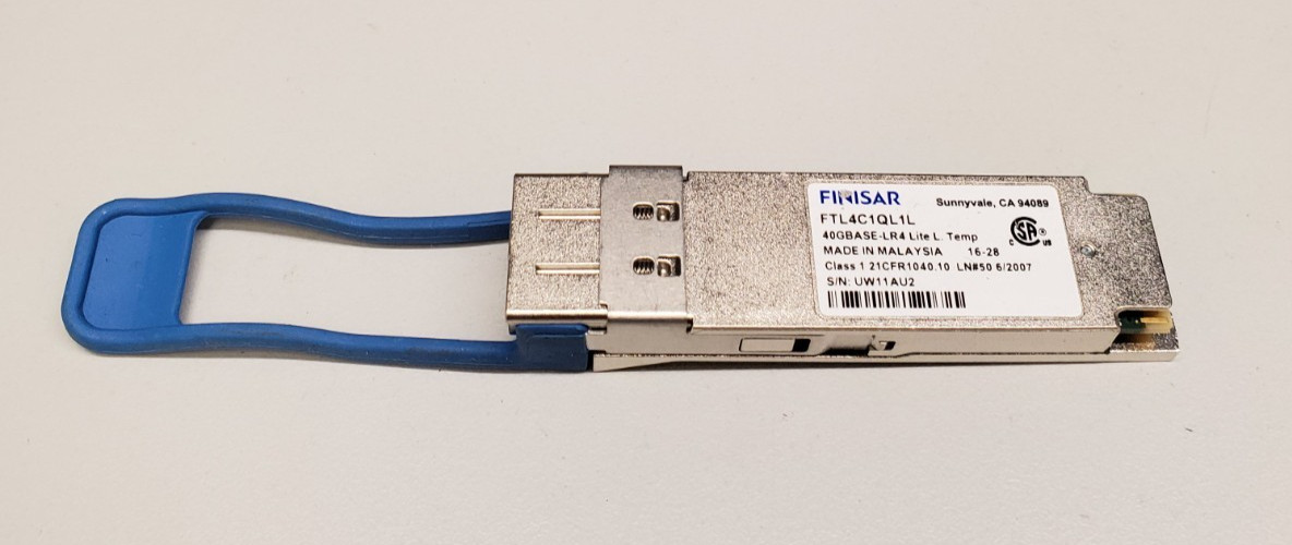 Lot of 8 Finisar FTL4C1QL1L  40GBASE-LR4 QSFP+LR4 SMF Transceiver
