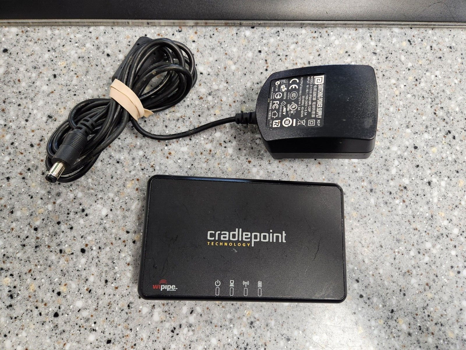 Cradlepoint CTR35 Single Port Wireless N Portable Router