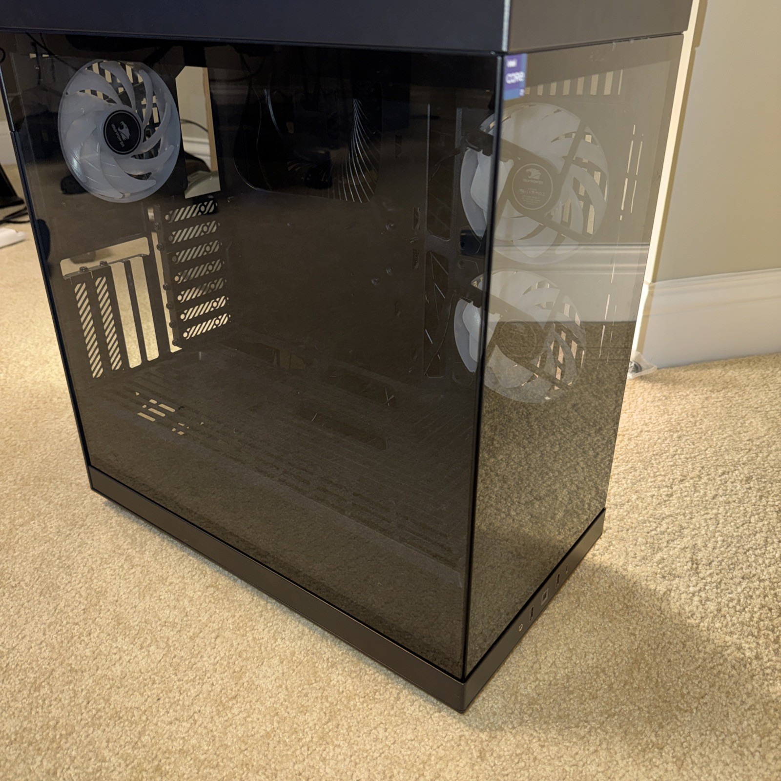 HYTE iBUYPOWER i-Series LHP20i-Series ATX Mid Tower Black Case w/ Fans