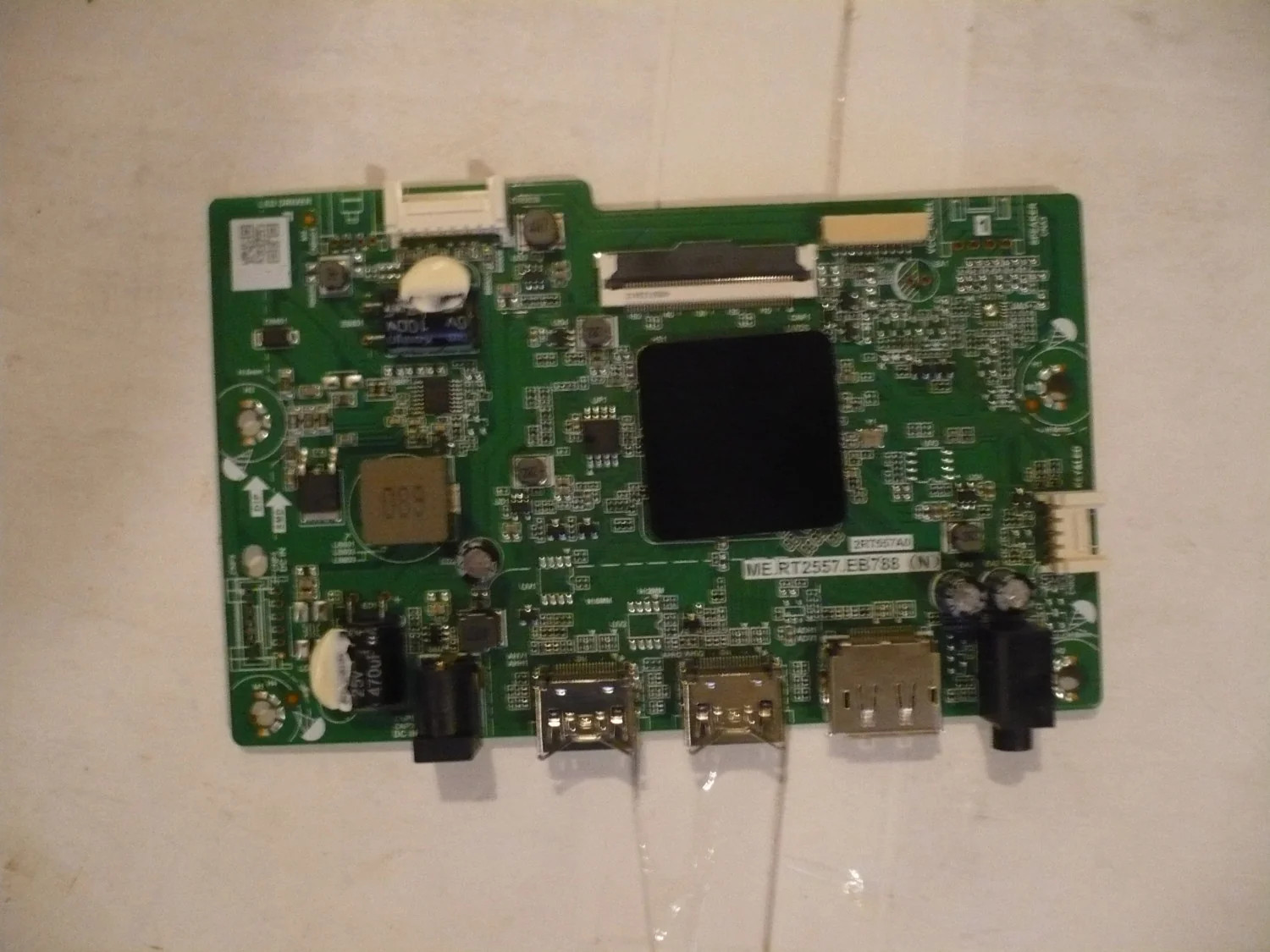 ONN 100027813 MONITOR MAINBOARD 2RT557A0 / ME.RT2557.EB788(N)