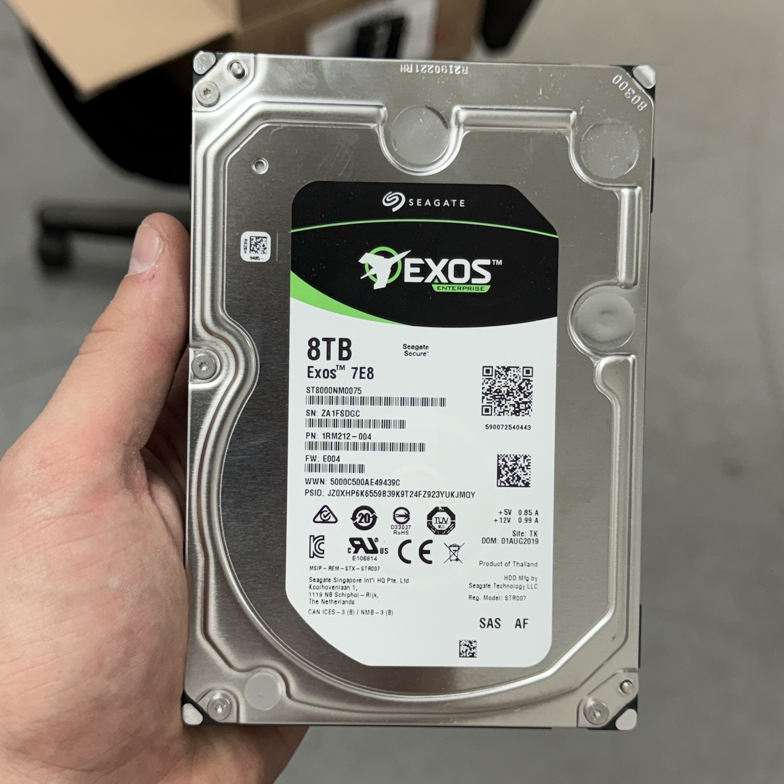 Seagate 8TB 7.2K 3.5" 12Gb/s EXOS 7E8 SAS HDD ST8000NM0075 *READ DESCRIPTION*