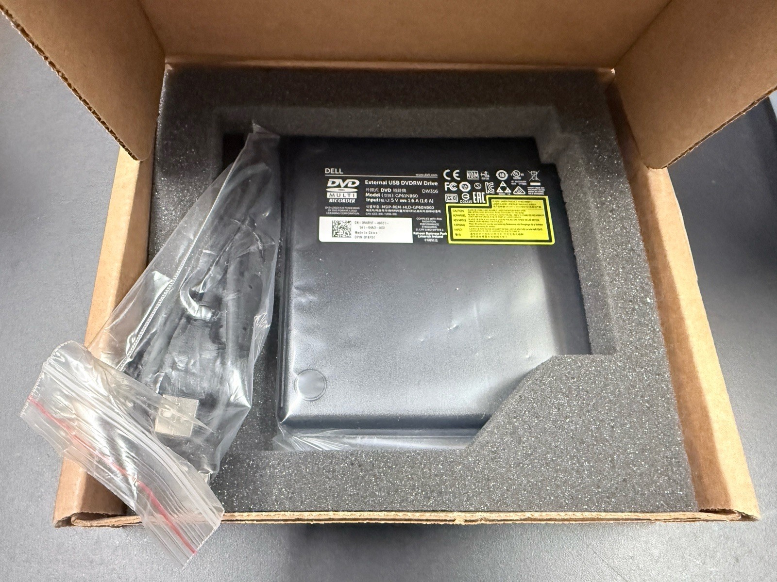 Dell GP61NB60 External USB DVDRW Drive DW316 08J15V Cable Included w/ Cord