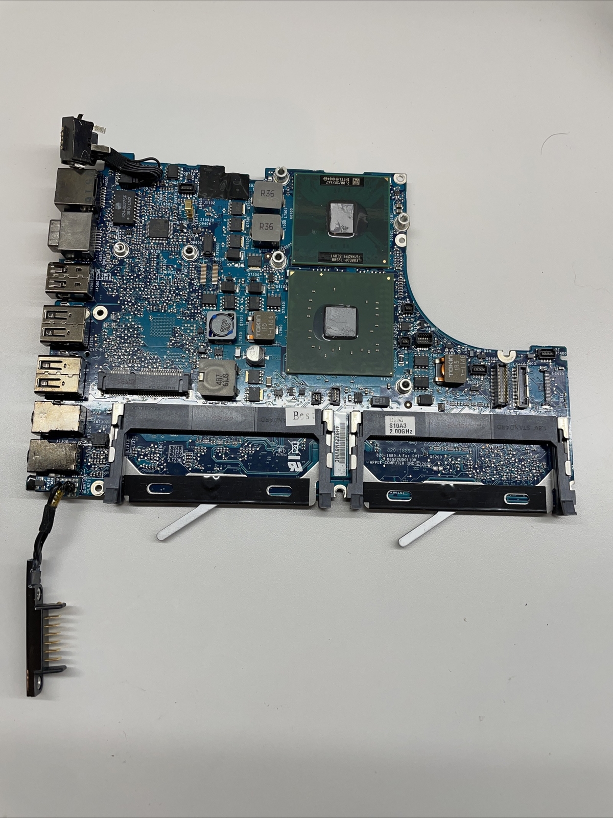 Apple 820-1889-A, Intel Motherboard, 2ghz Black