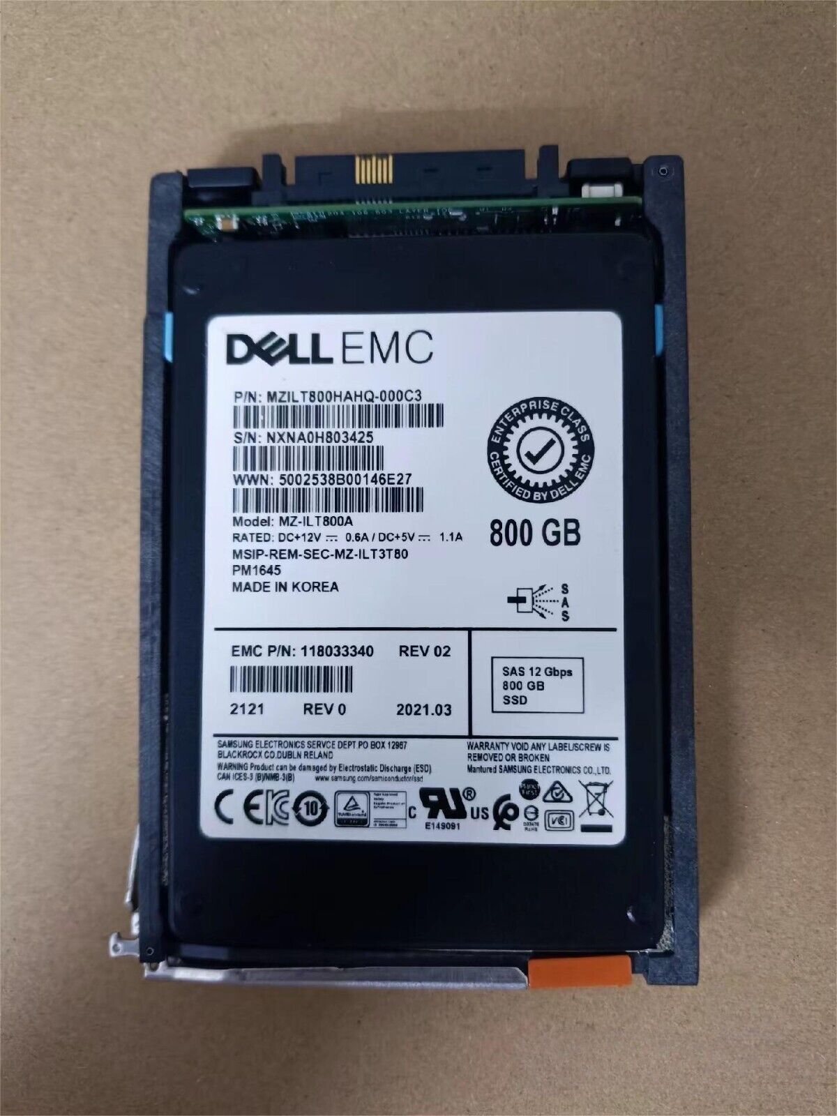 EMC D3-2S12FXL-800 005052860 005052861 800G SSD Unity Storage Hard Disk