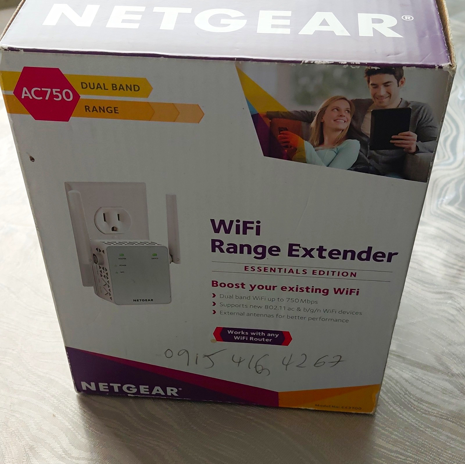 NETGEAR EX3700 AC750 Dual-Band WiFi Range Extender 750 Mbps White