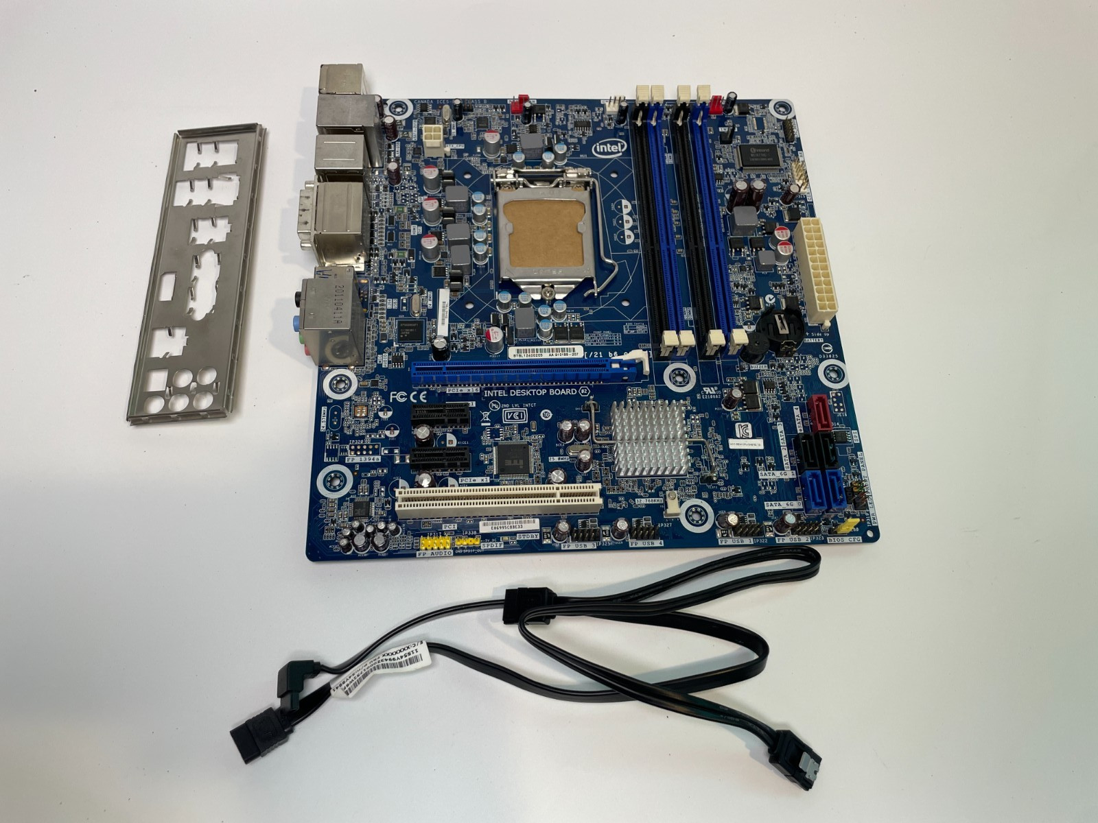 Intel DH67BL LGA 1155 Motherboard INTEL DDR3 w I/O Shield