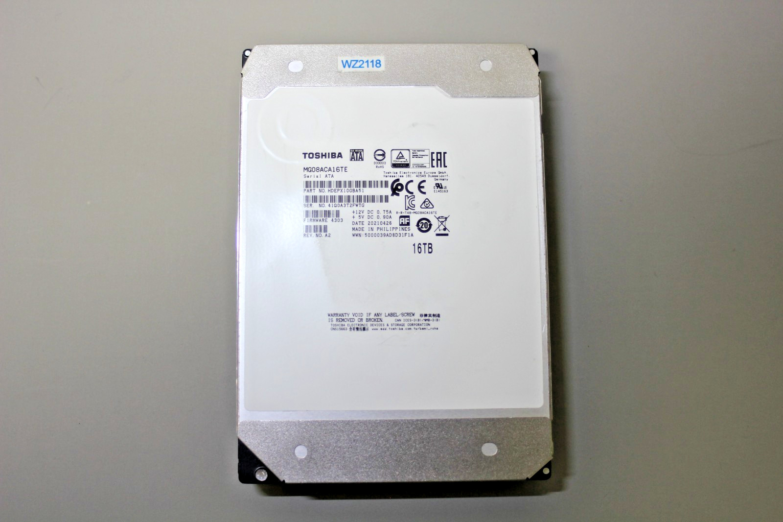 HDEPX10GBA51 Toshiba MG08 16TB 3.5" SATA Hard Drive MG08ACA16TE (100% Health)