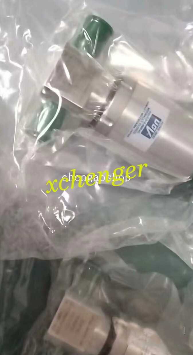 1PCS NEW HP20-4VKHC-LL4 pneumatic valve  via FedEx or DHL