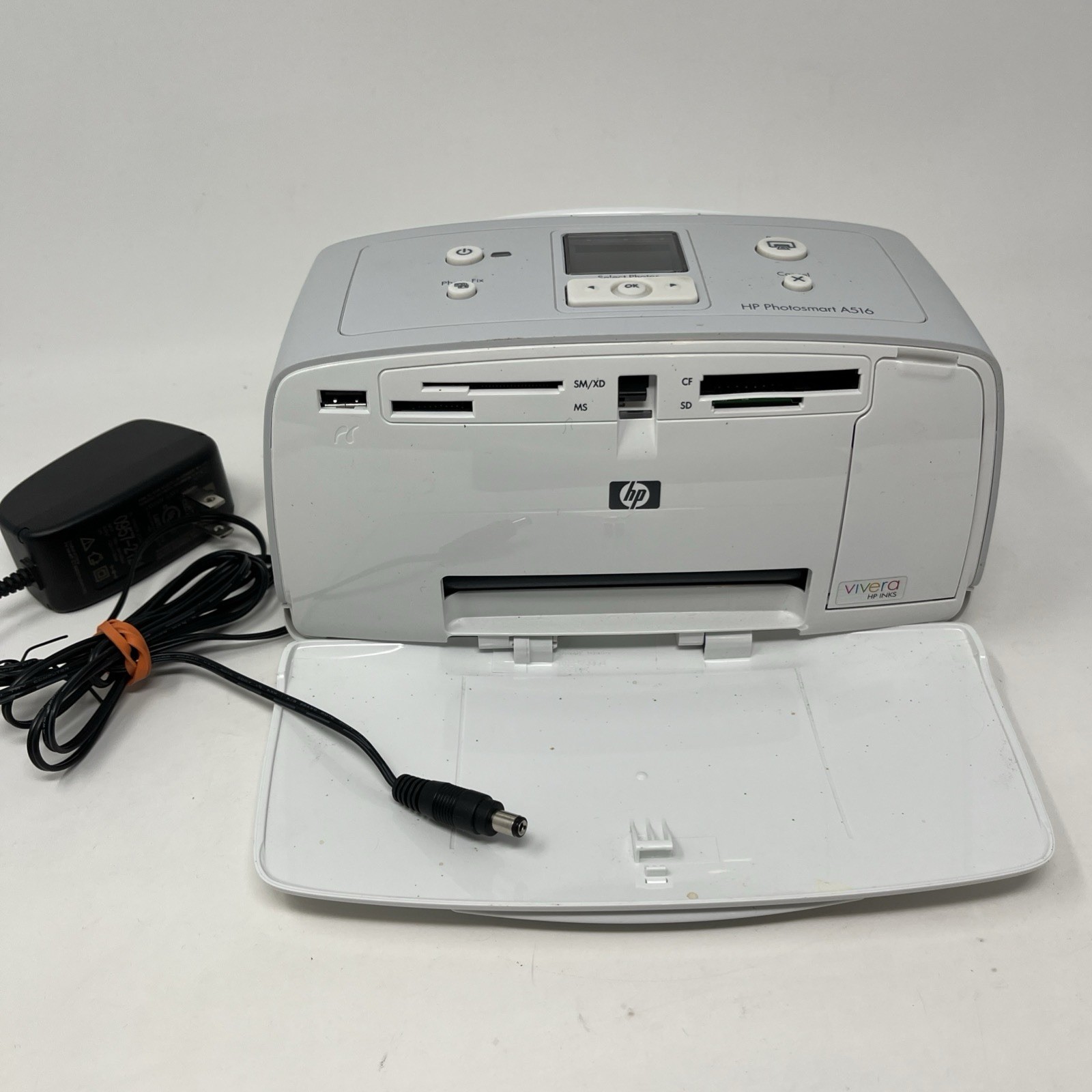 HP Photosmart A516 Compact Color Photo Printer Travel Size 4x6 Portable Q7020A