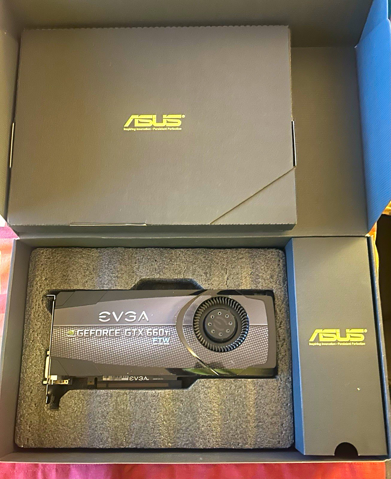 ASUS GeForce GTX 560 DirectCU II OC 1GB GDDR5 PCIe DVI HDMI VGA