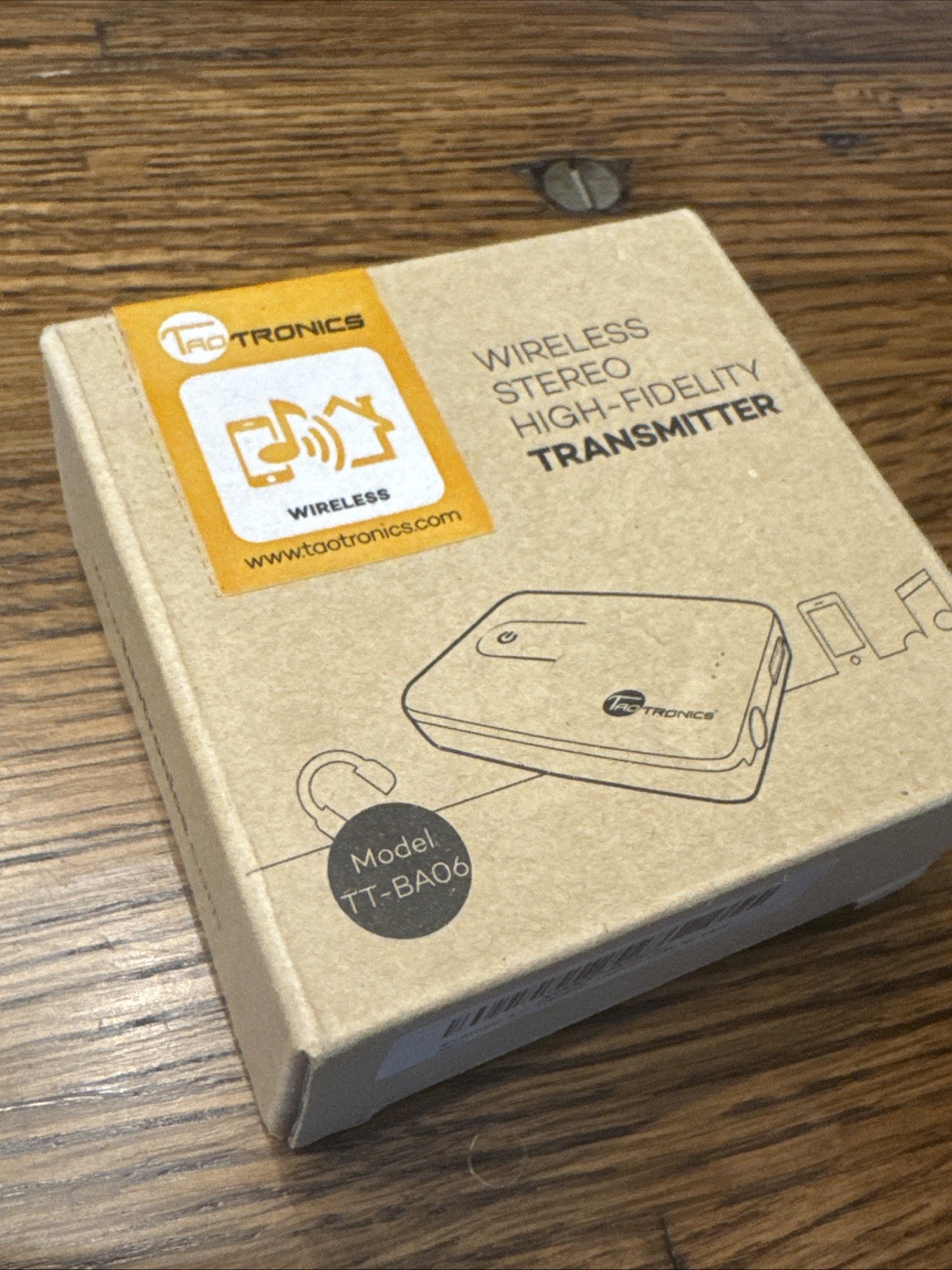 Tao Tronics High Fidelity Wireless Stereo Transmitter TT-BA06 Bluetooth 4.0 NEW￼