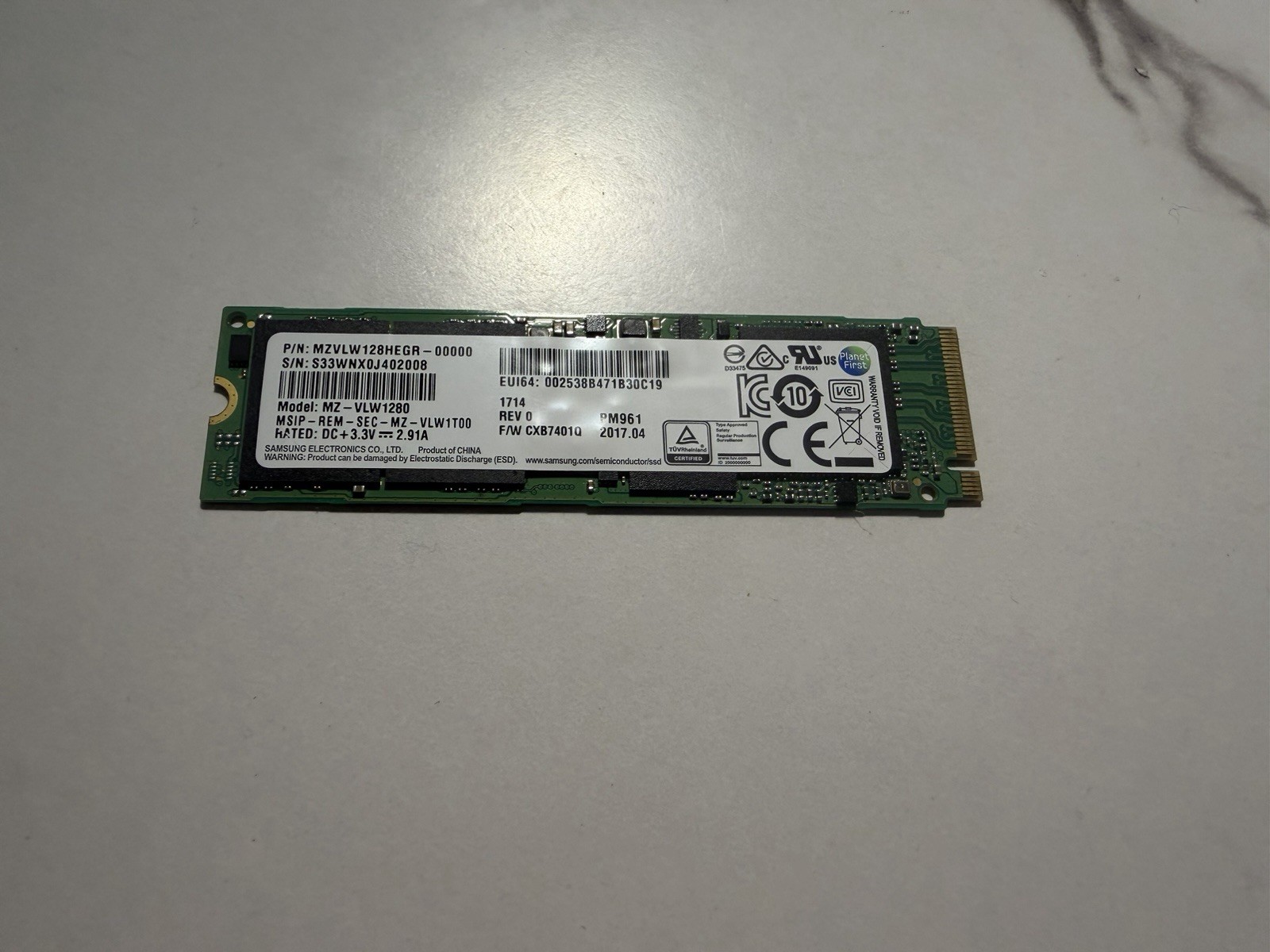 Samsung PM961 128GB NVMe M.2 SSD 128GB MZ-VLW1280 PCIe 3.0 x4 2280