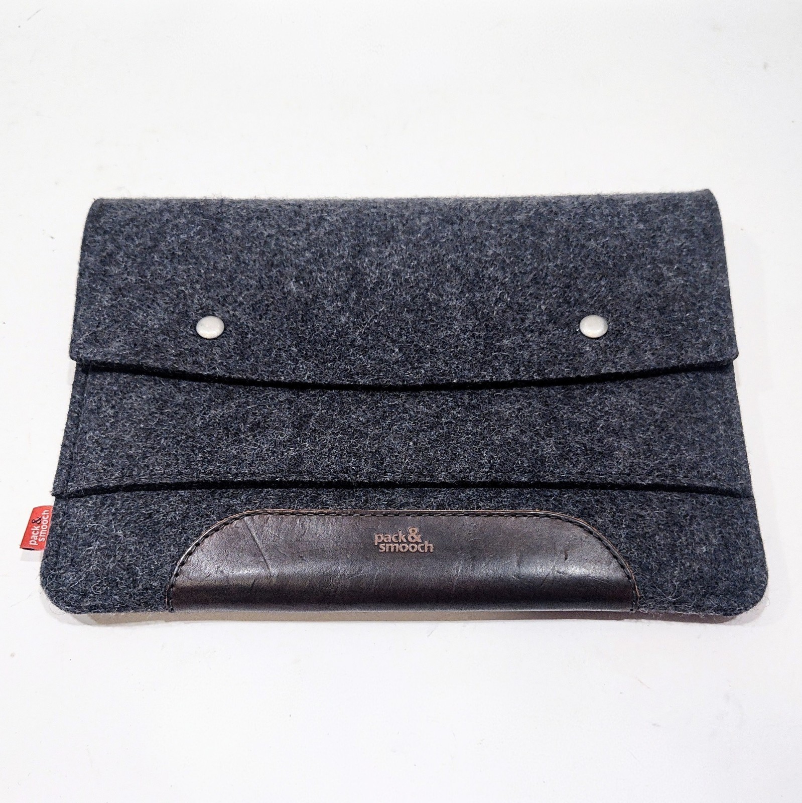 Pack & Smooch Gray Wool Felt Leather Snap Case iPad 10.5" 10.2" Tablet Sleeve  