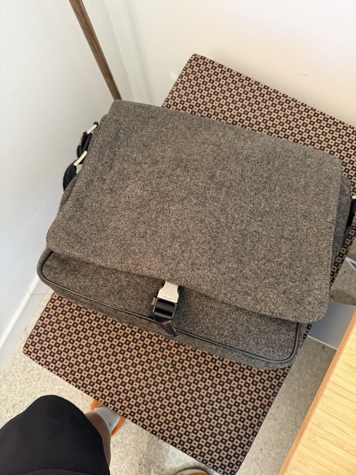 PRADA Men's Gray Wool Diagonal Shoulder Messenger Bag Square Body
