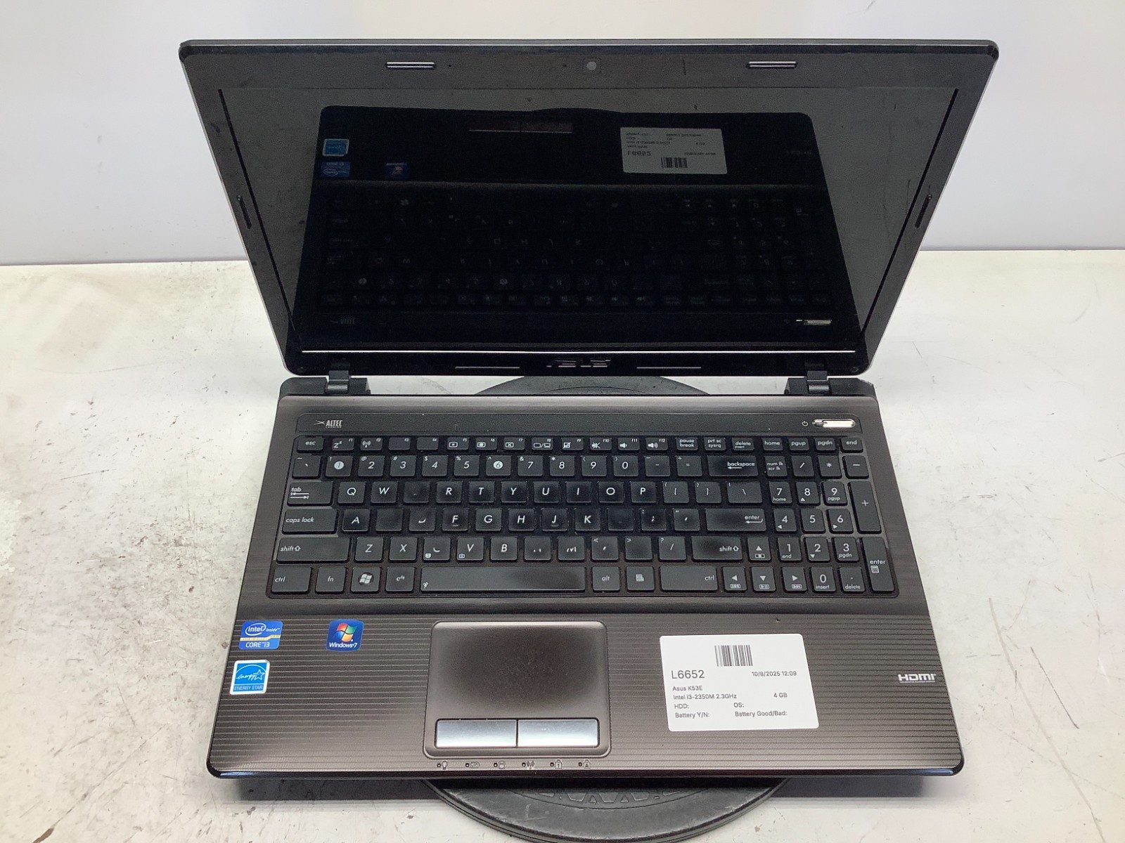 Asus K53E Intel i3-2350M 2.3GHz 4 GB NO HDD/Battery