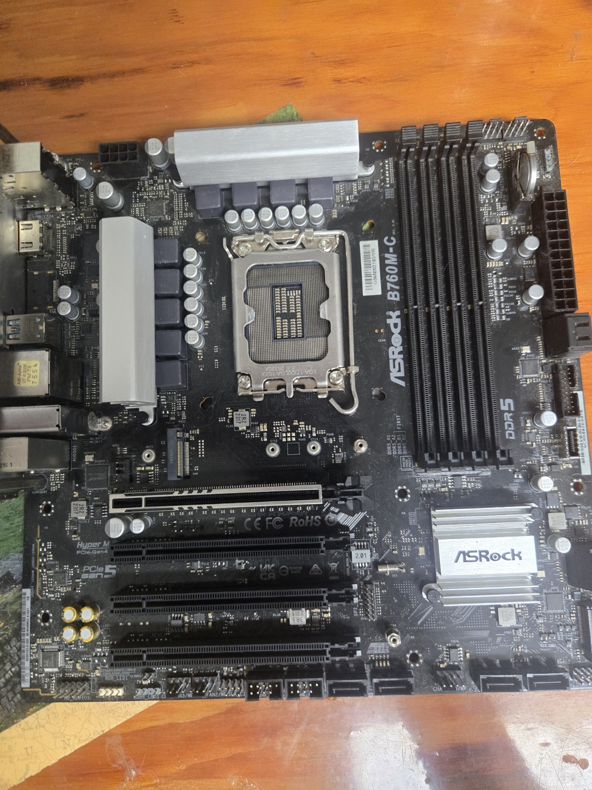 B760m-C Asrock LGA 1700 Matx DDR5 motherboard Intel