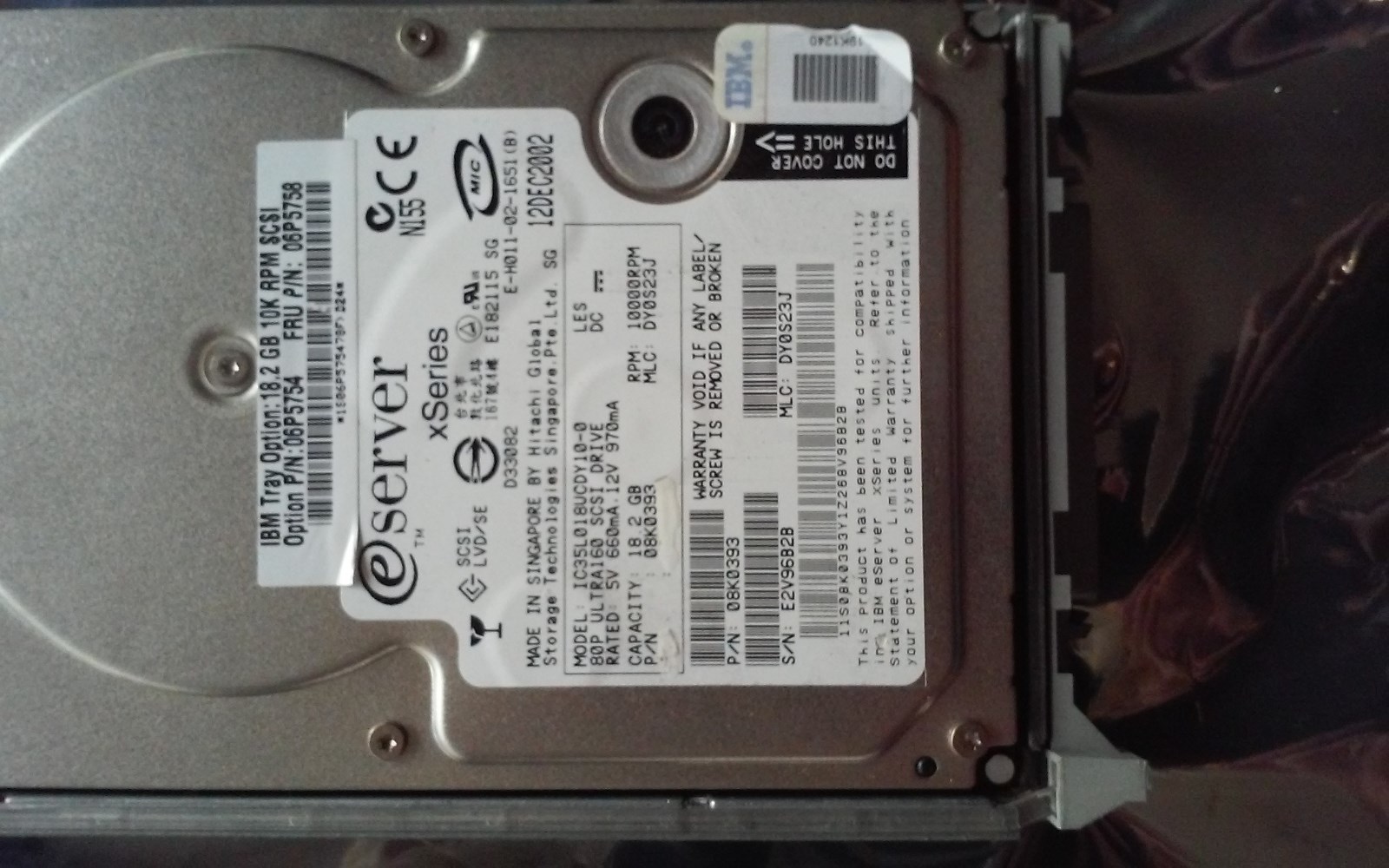 •	IBM 06P5754 06P5758 08K0393 18GB 10K SCSI Hard Drive with Server Tray 