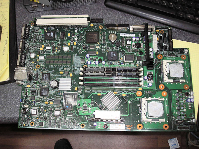IBM 88P9727 X335 System Board w/2x XEON SL6GF & 1GB Mem